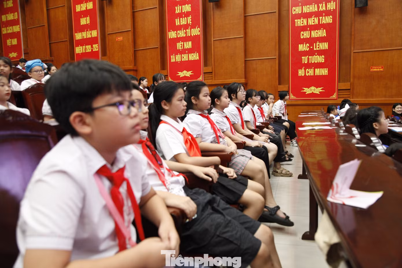 Đại biểu dự Đại hội cháu ngoan Bác Hồ thành phố Bắc Ninh. Ảnh: Nguyễn Thắng