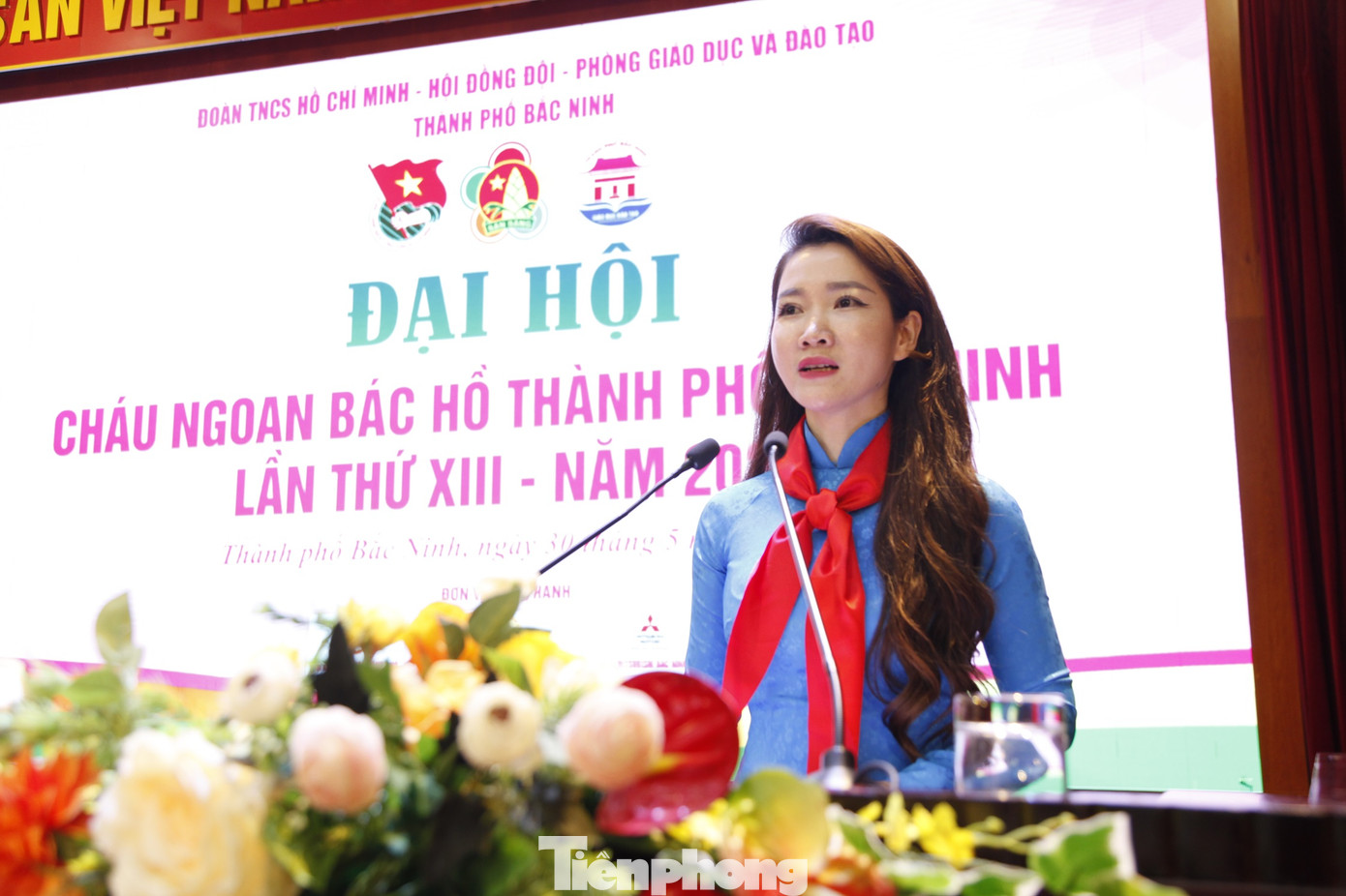 Bí thư Thành Đoàn Bắc Ninh Trần Thu Hà phát biểu khai mạc Đại hội cháu ngoan Bác Hồ thành phố Bắc Ninh. Ảnh: Nguyễn Thắng