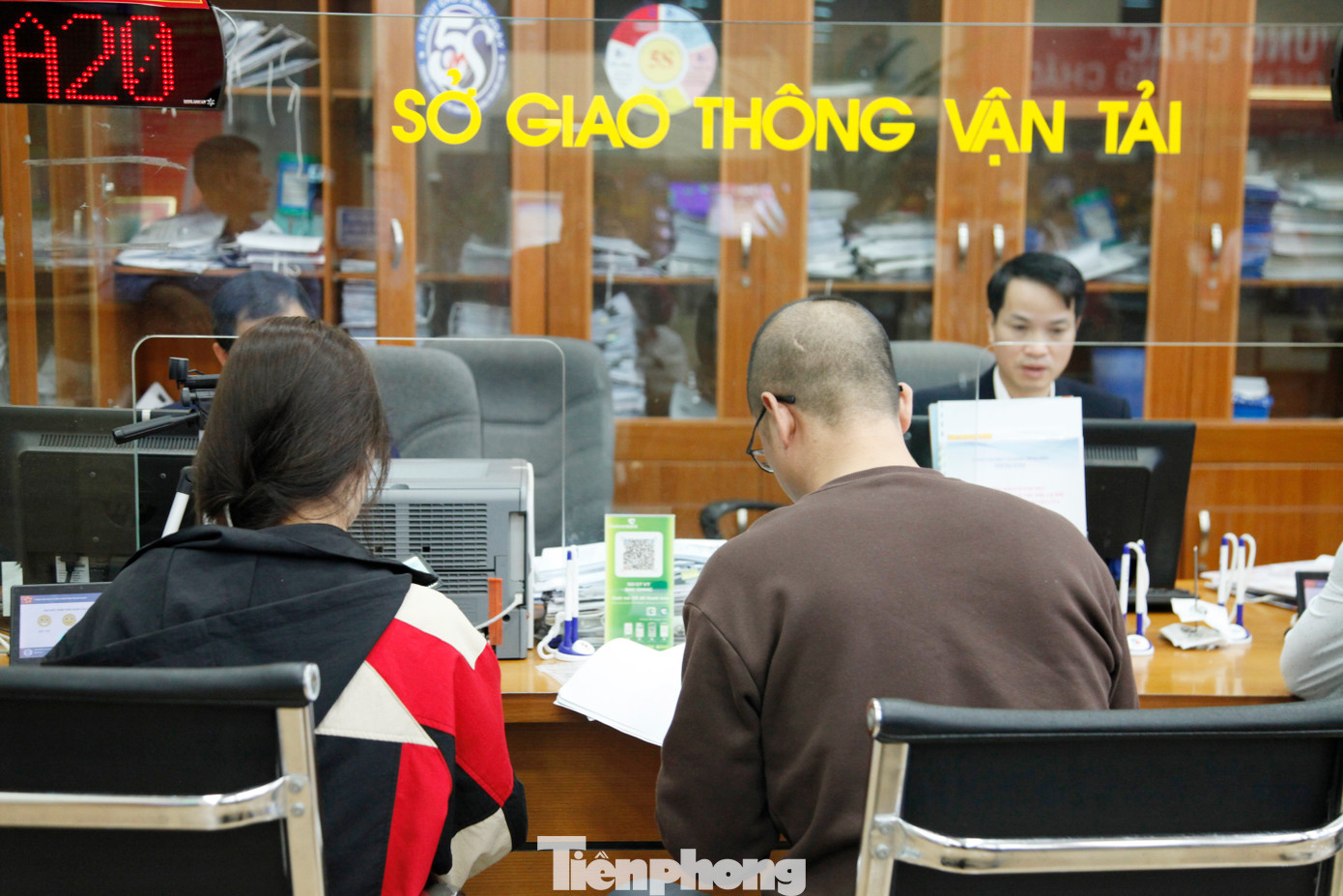 Giám đốc Sở Giao thông vận tải, Giám đốc Sở Xây dựng tỉnh Bắc Giang xây dựng đề án hợp nhất 2 sở. Ảnh: Nguyễn Thắng Giám đốc Sở Giao thông vận tải, Giám đốc Sở Xây dựng tỉnh Bắc Giang xây dựng đề án hợp nhất 2 sở. Ảnh: Nguyễn Thắng