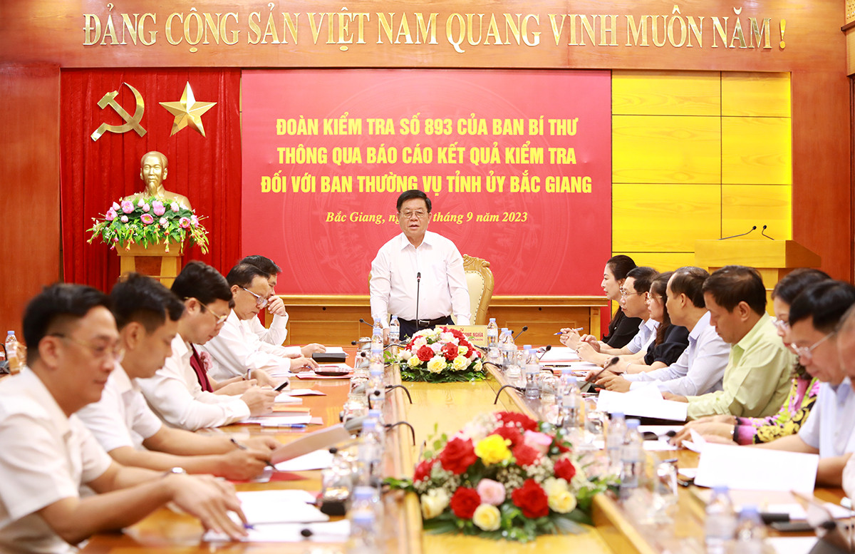 Đoàn kiểm tra của Ban Bí thư làm việc với Ban Thường vụ Tỉnh ủy Bắc Giang.