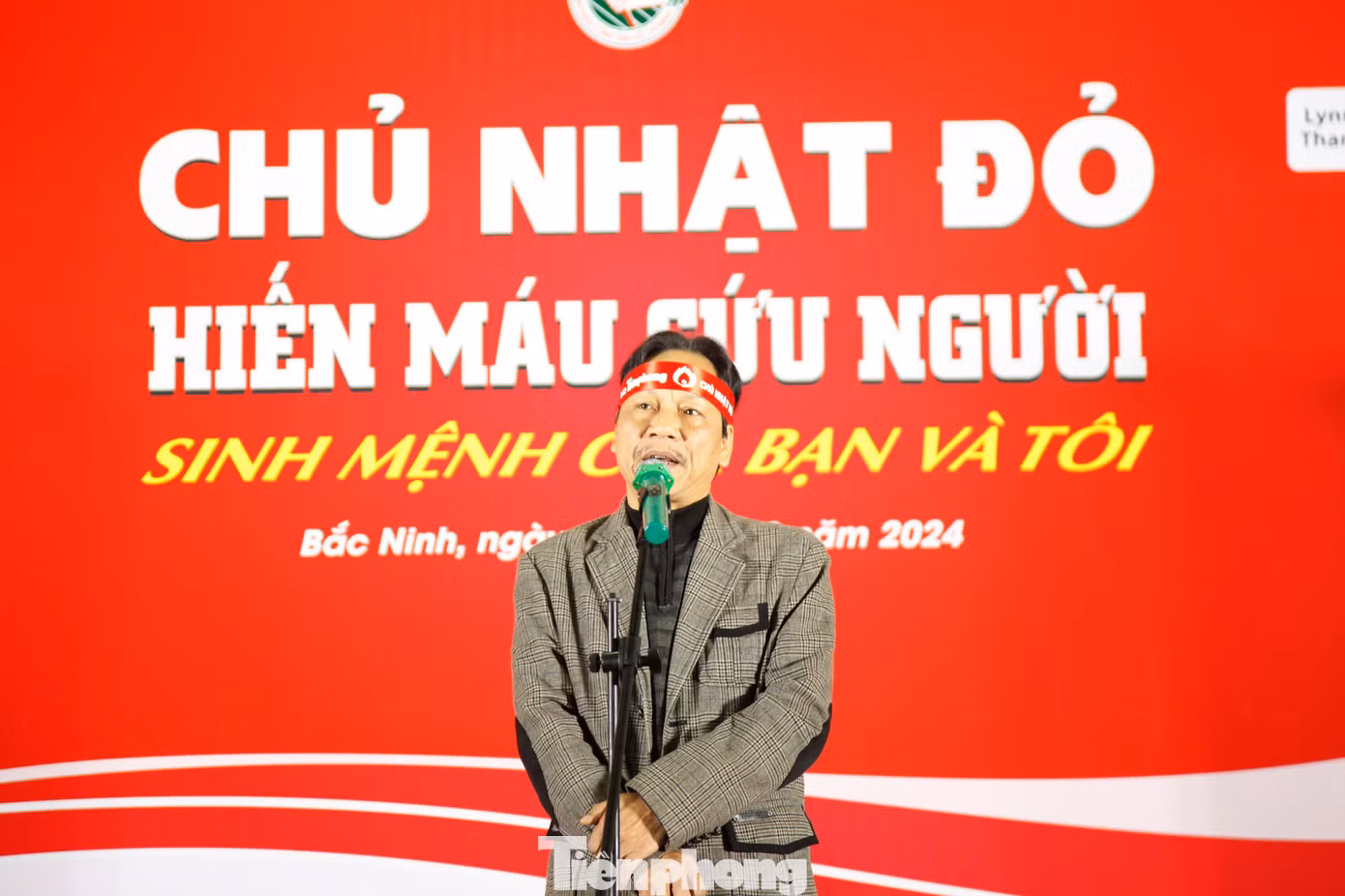 Nhà báo Lê Minh Toản - Phó Tổng Biên tập Báo Tiền Phong phát biểu tại chương trình. (Ảnh: Nguyễn Thắng)