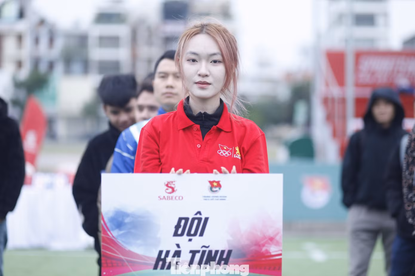 Các đội tham gia giải bóng đá của Trung ương Đoàn. Ảnh: Nguyễn Thắng