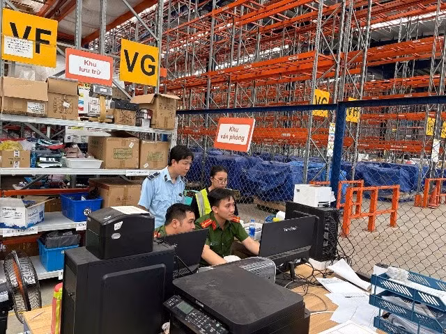 Cơ quan chức năng kiểm tra Công ty CP Chuỗi cung ứng Thương mại Á Châu.