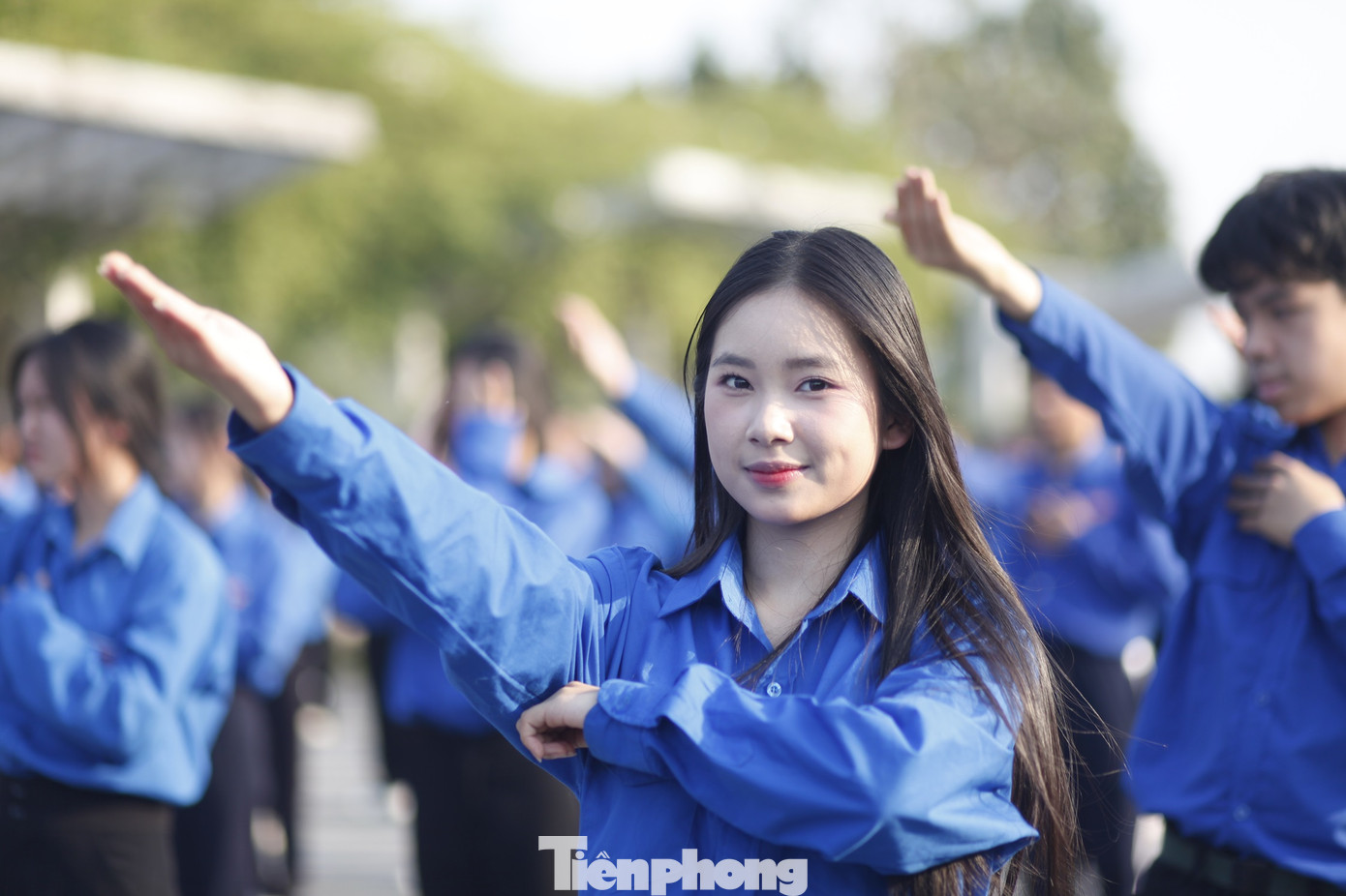 Các đoàn viên hào hứng tham gia đồng diễn. Ảnh: Nguyễn Thắng Các đoàn viên hào hứng tham gia đồng diễn. Ảnh: Nguyễn Thắng