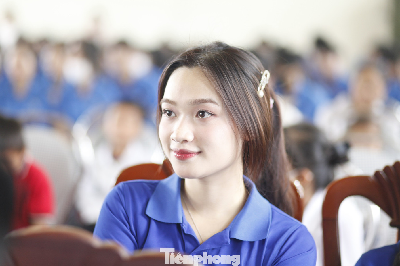 Sinh viên tham gia tình nguyện tại chương trình. Ảnh: Nguyễn Thắng Sinh viên tham gia tình nguyện tại chương trình. Ảnh: Nguyễn Thắng