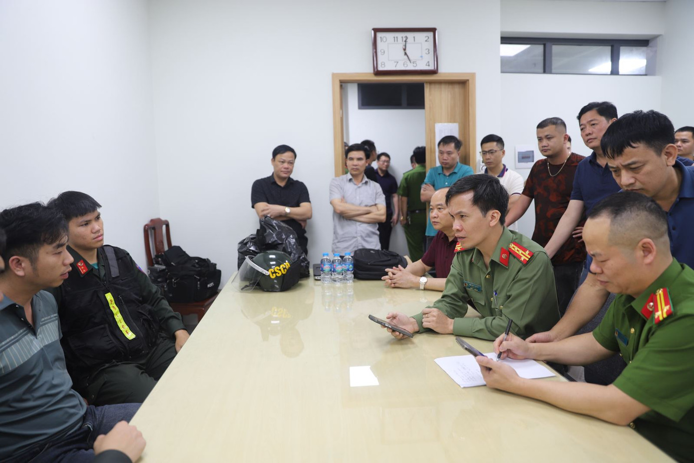 Công an Bắc Ninh bắt giữ đối tượng bỏ chạy trong vụ án ma túy ở Quảng Ninh. Ảnh: Công an Bắc Ninh