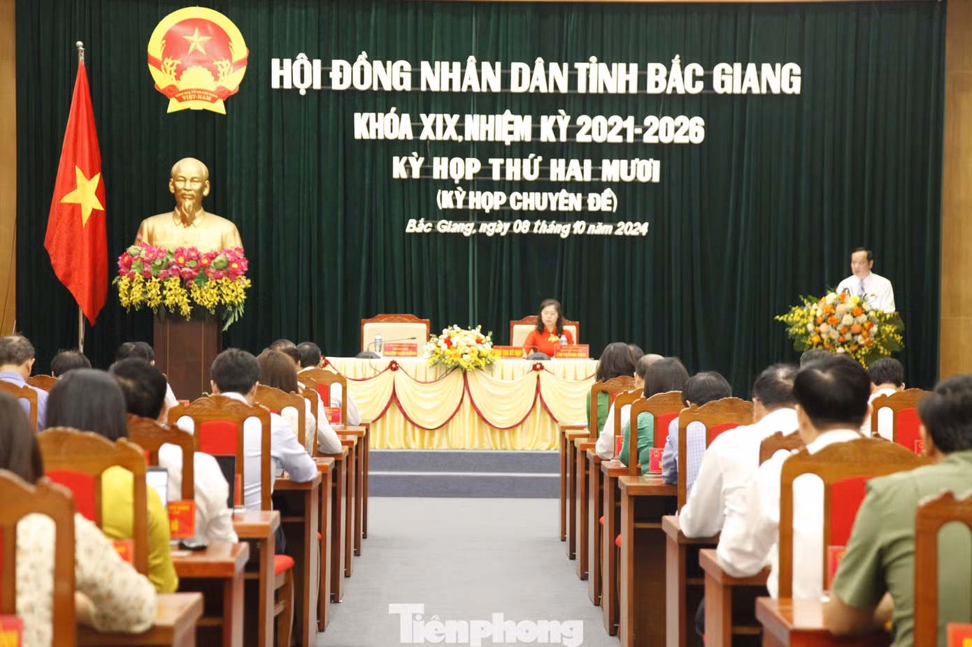 HĐND tỉnh Bắc Giang họp kỳ thứ XX. HĐND tỉnh Bắc Giang họp kỳ thứ XX.
