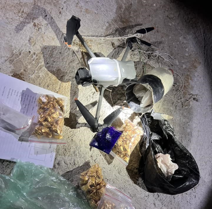 Tang vật vụ án.