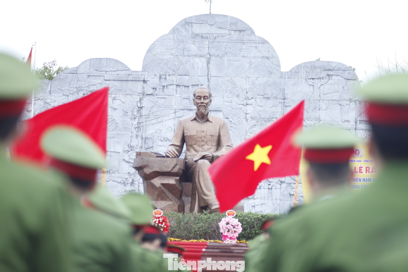 Lễ ra quân Tháng Thanh niên diễn ra tại Khu lưu niệm Sáu điều Bác Hồ dạy Công an Nhân dân ở huyện Tân Yên (Bắc Giang): Ảnh: Nguyễn Thắng Lễ ra quân Tháng Thanh niên diễn ra tại Khu lưu niệm Sáu điều Bác Hồ dạy Công an Nhân dân ở huyện Tân Yên (Bắc Giang): Ảnh: Nguyễn Thắng