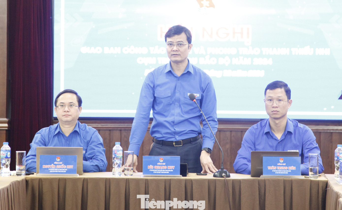 Anh Bùi Quang Huy - Ủy viên dự khuyết T.Ư Đảng, Bí thư thứ nhất T.Ư Đoàn kết luận hội nghị. Ảnh: Nguyễn Thắng.