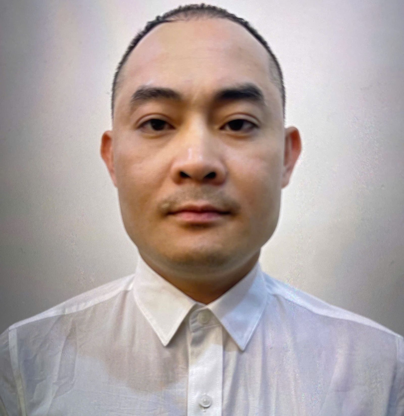 Đối tượng Lê Hồng Tuấn.