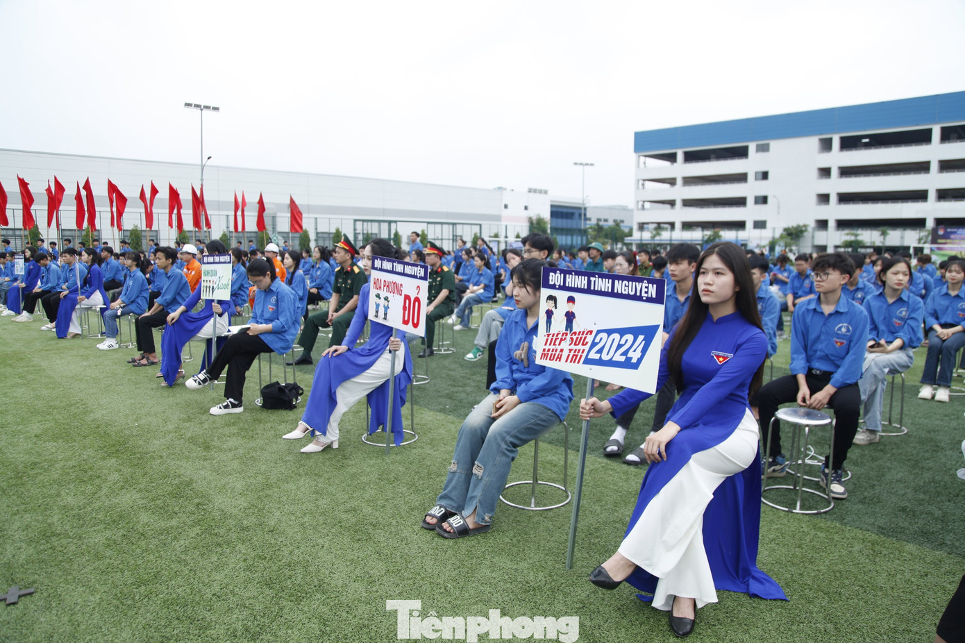 Đông đảo đoàn viên, thanh niên tỉnh Bắc Giang hưởng ứng tình nguyện Hè. Ảnh: Nguyễn Thắng Đông đảo đoàn viên, thanh niên tỉnh Bắc Giang hưởng ứng tình nguyện Hè. Ảnh: Nguyễn Thắng