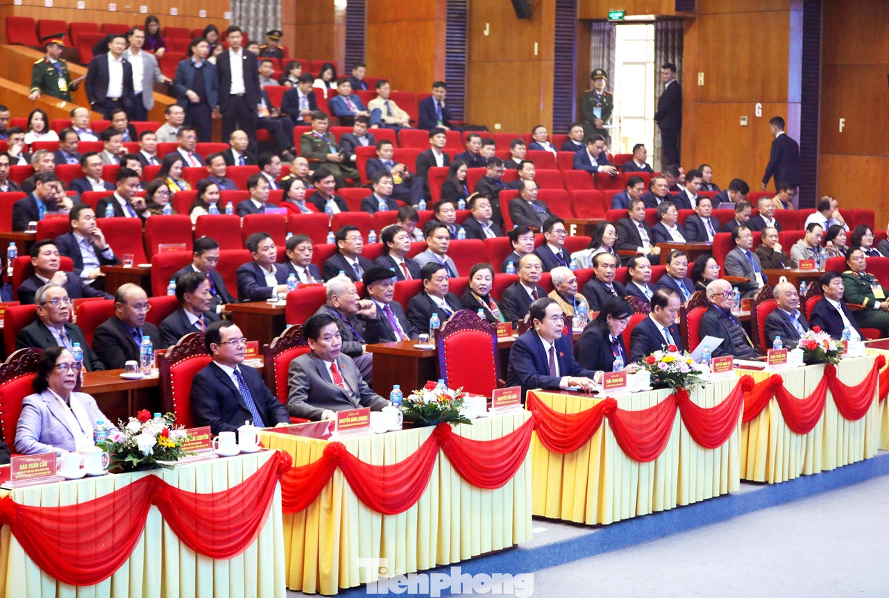 Chủ tịch Quốc hội Trần Thanh Mẫn và các đại biểu dự hội nghị. Chủ tịch Quốc hội Trần Thanh Mẫn và các đại biểu dự hội nghị.