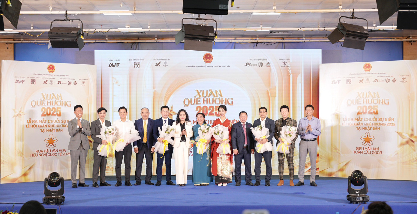 Lễ ra mắt chuỗi sự kiện "Xuân Quê hương 2025". Lễ ra mắt chuỗi sự kiện "Xuân Quê hương 2025".