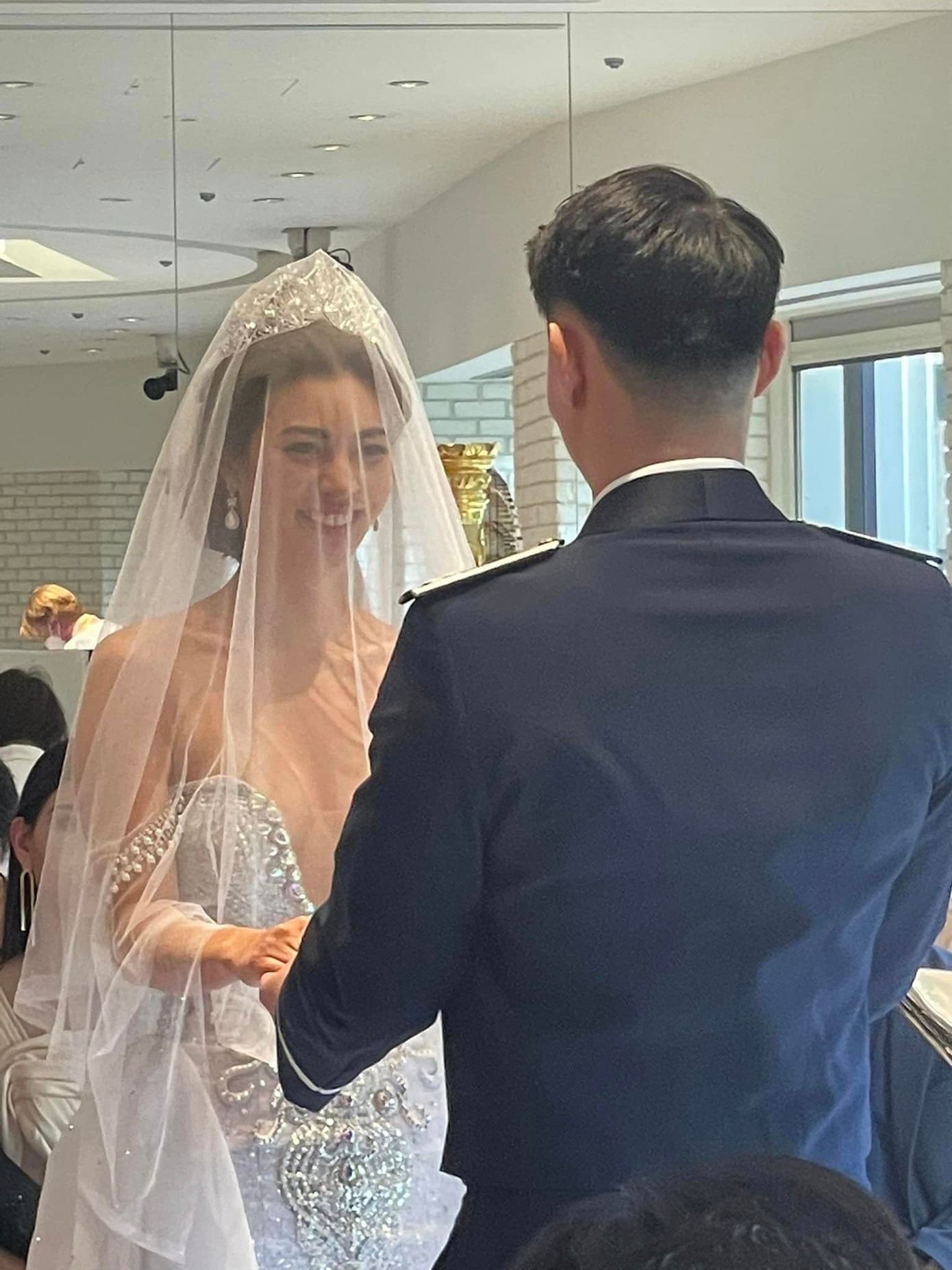 Erina Hanawa - Miss Tourism World (Hoa hậu Du lịch Thế giới 2022) kết hôn ở Tokyo, Nhật Bản hôm 1/4.