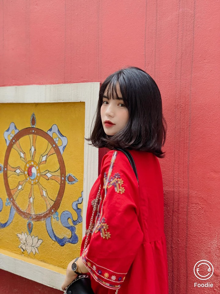 Nhan sắc gây sốt của cặp song sinh Hằng Nga ảnh 6