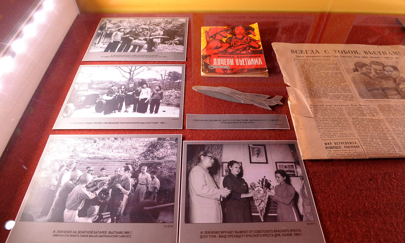 Thanh niên Việt - Nga ngược dòng lịch sử với không gian 'ảo' ảnh 2