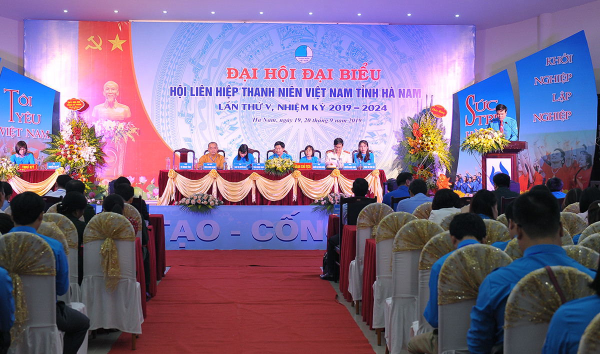 Anh Trần Ngọc Nam tiếp tục làm Chủ tịch Hội LHTN Việt Nam tỉnh Hà Nam ảnh 1