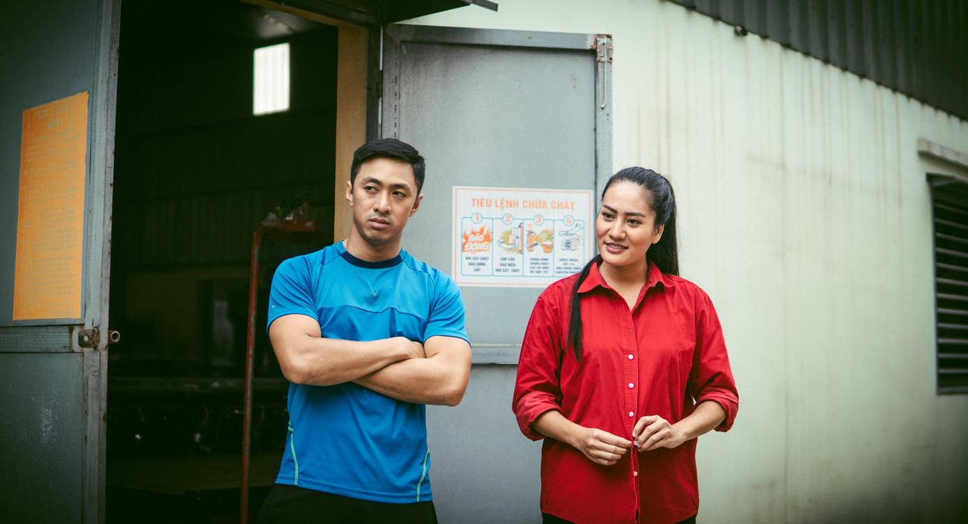 Minh Cúc thường được giao các vai ô sin, giang hồ. Minh Cúc thường được giao các vai ô sin, giang hồ.