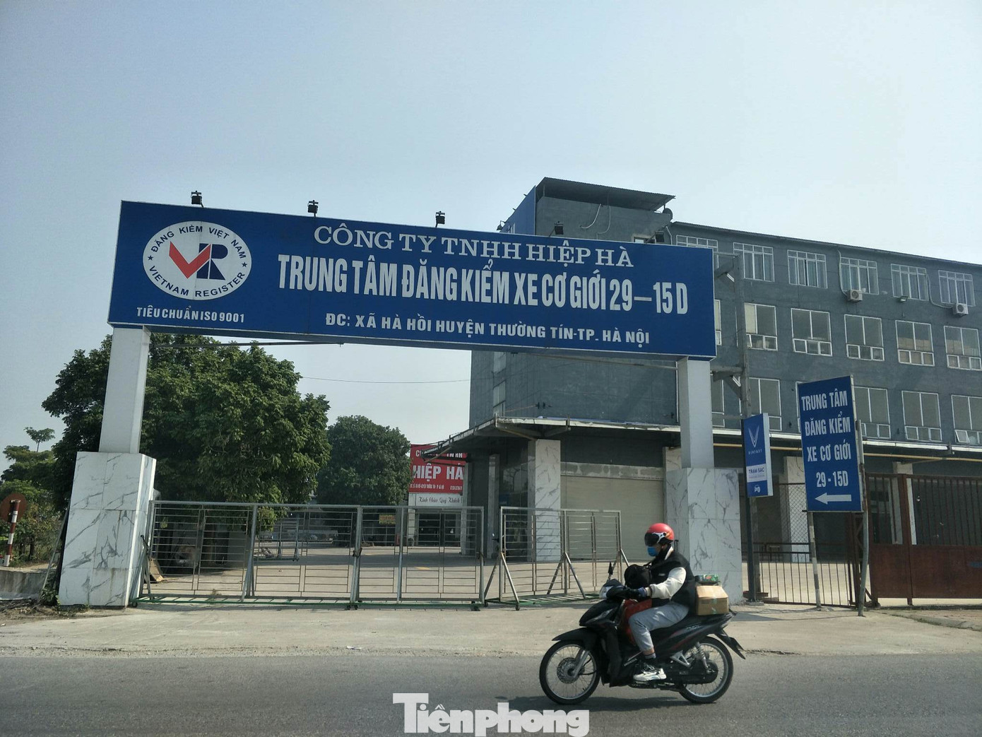 Trung tâm đăng kiểm 29-15D. Trung tâm đăng kiểm 29-15D.