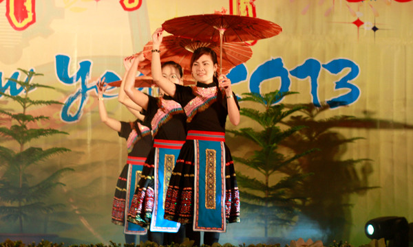 Điểm xuyến là sắc màu miền sơn cước với múa 