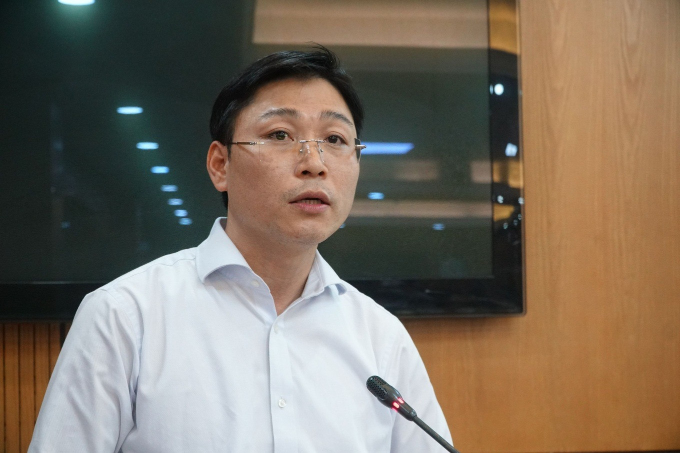 Chánh Văn phòng Bộ Tư pháp Đỗ Xuân Quý nhận thêm nhiệm vụ. Ảnh: DT. Chánh Văn phòng Bộ Tư pháp Đỗ Xuân Quý nhận thêm nhiệm vụ. Ảnh: DT.