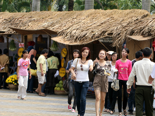 Dự kiến liên hoan có 15.000 người/ngày