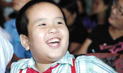 Cậu bé Đỗ Nhật Nam 