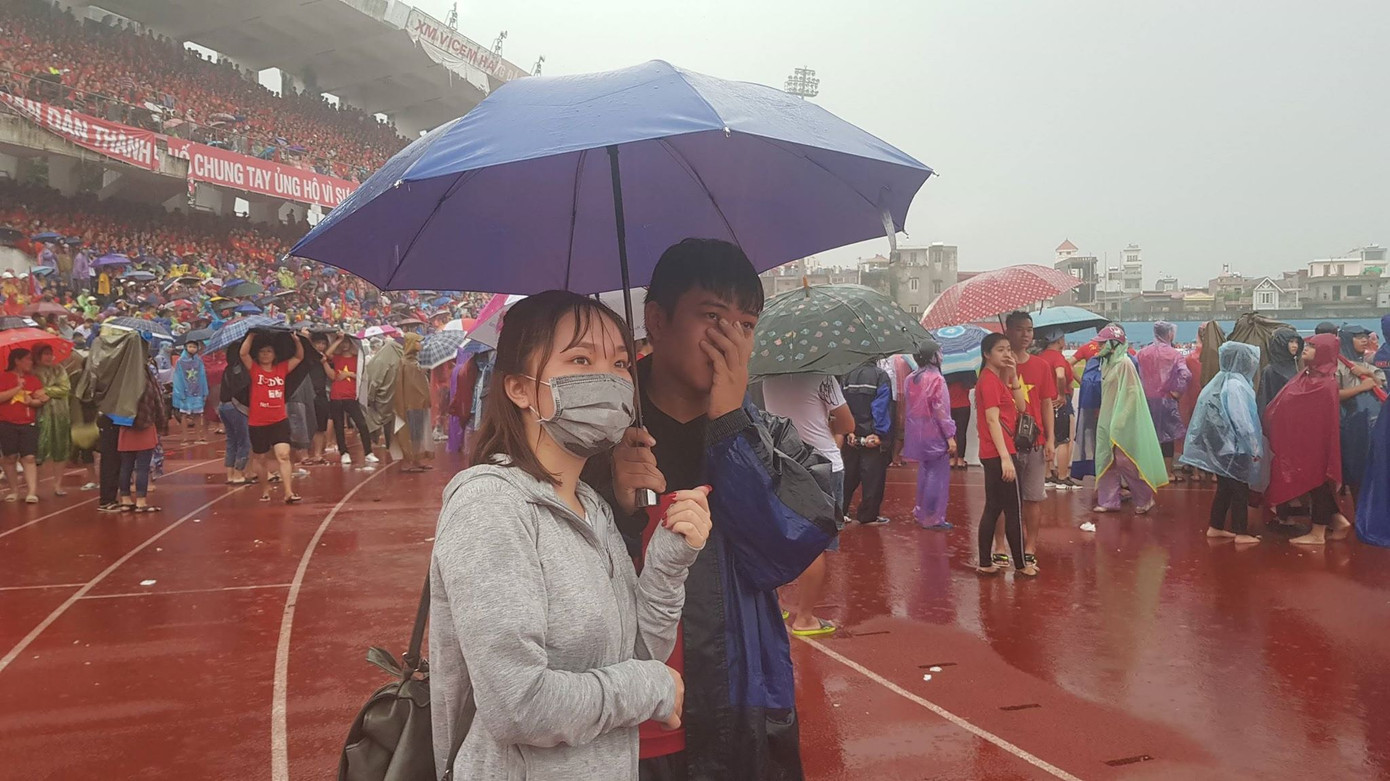 Ngàn cung bậc cảm xúc của CĐV Việt Nam ở trận bán kết ảnh 8