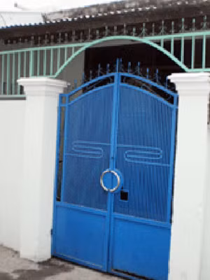 Căn nhà 97 Nguyễn Bảo bị bà Huệ làm giấy tờ giả để bán cho người khác và chiếm đoạt 300 triệu đồng rồi bỏ trốn