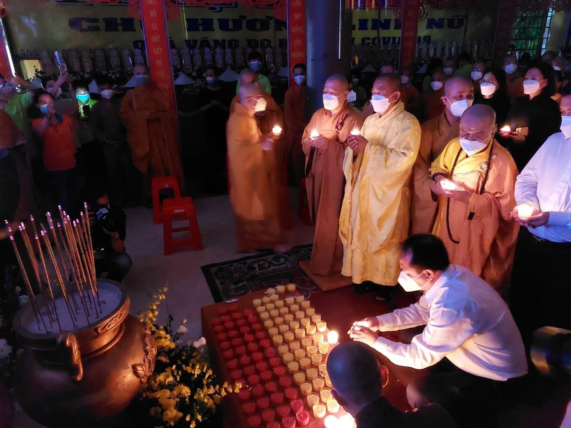 Xúc động lễ tưởng niệm đồng bào tử vong và cán bộ, chiến sĩ hy sinh do đại dịch COVID-19 ảnh 54