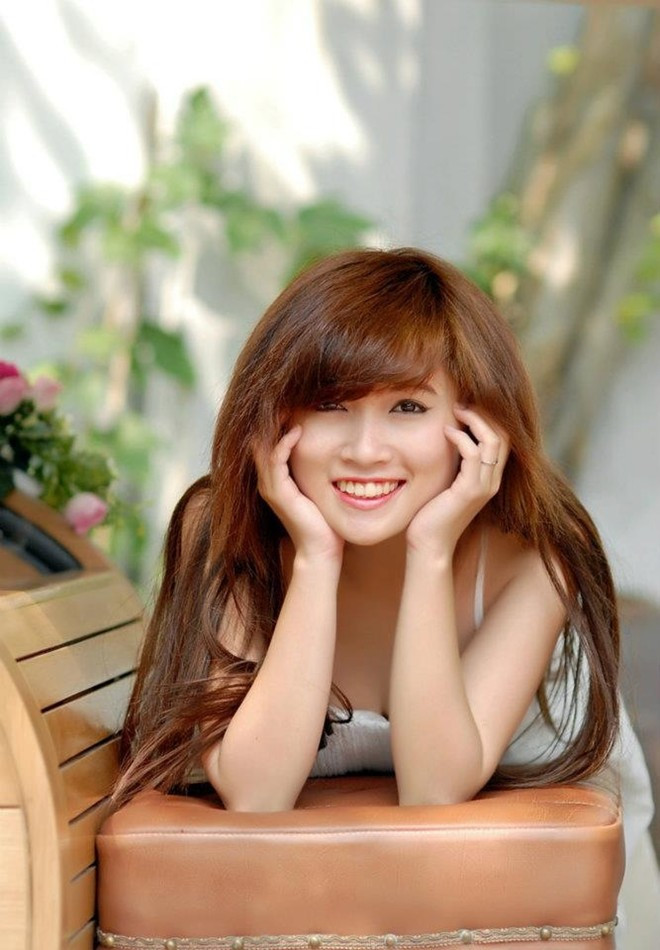 Hình ảnh ngoài đời của nữ sinh Phạm Kim Trúc
