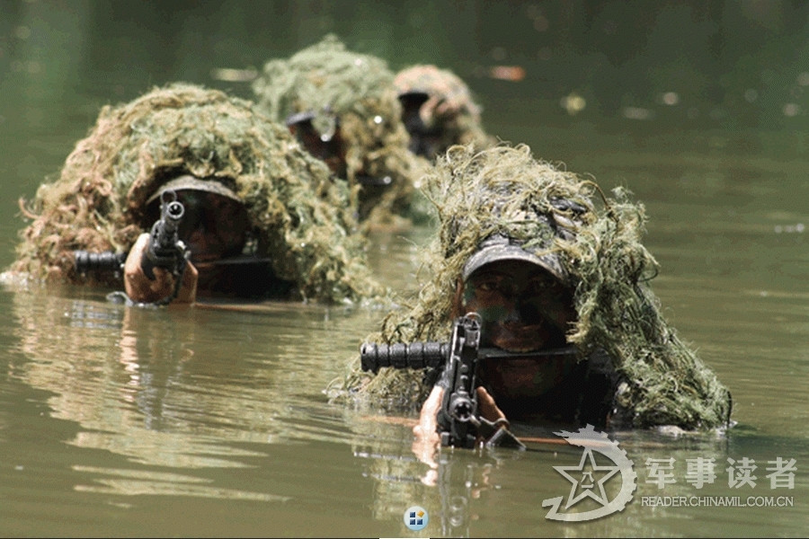Lính đặc nhiệm Trung Quốc tập luyện. Lính đặc nhiệm Trung Quốc tập luyện