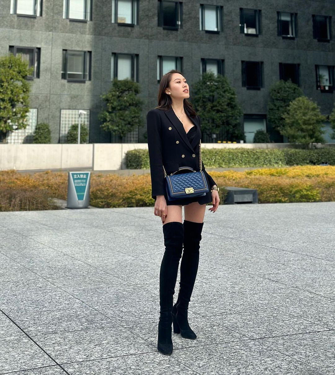 Cô tin rằng thông qua giáo dục sẽ giúp mọi người hiểu rằng các mối quan hệ nên dựa trên sự bình đẳng và tôn trọng, sẽ dẫn đến giảm số vụ bạo lực tình dục.