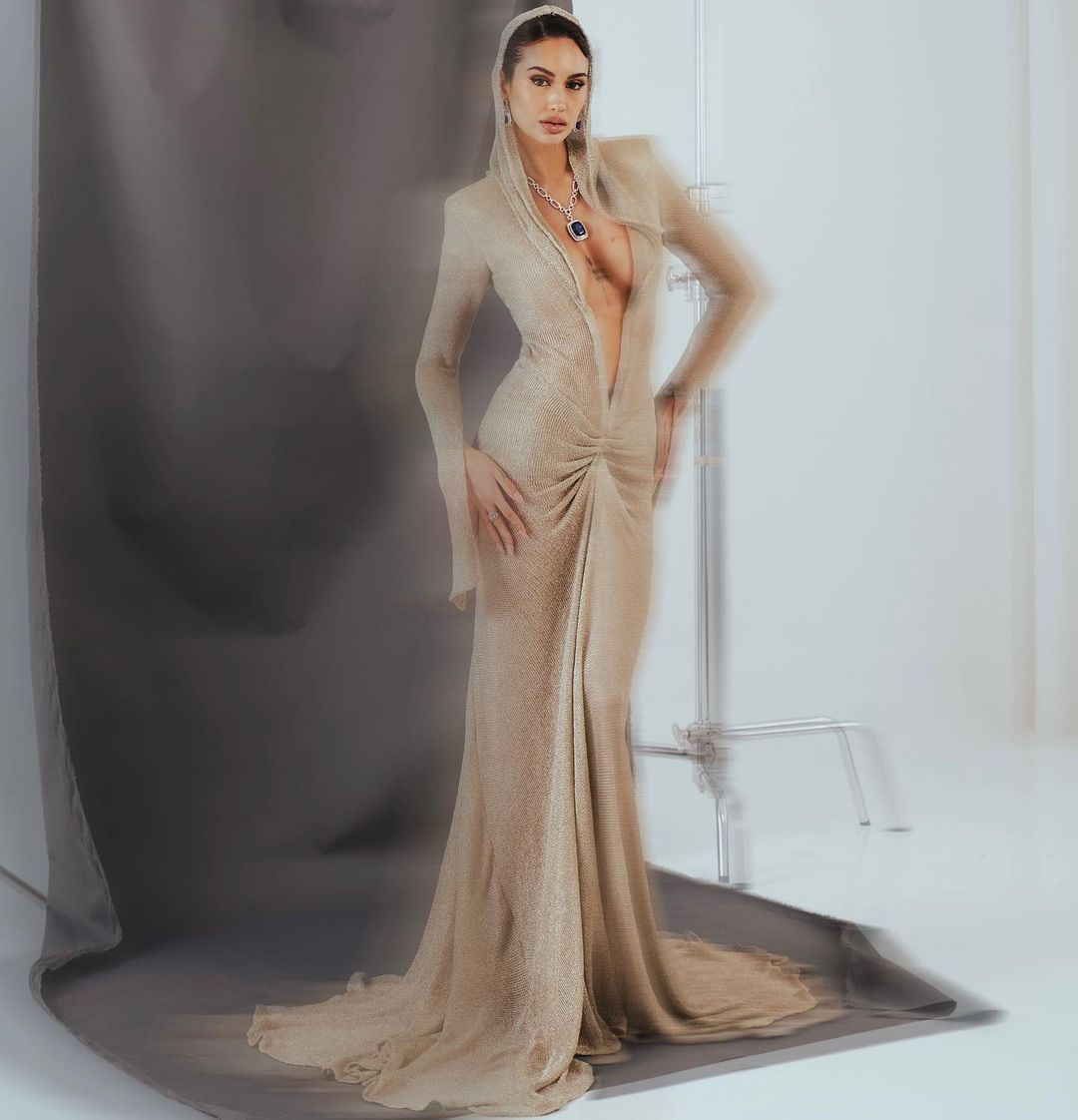 Celeste Cortesi xuất hiện nóng bỏng tại sự kiện GMA Gala 2023 hôm 23/7.