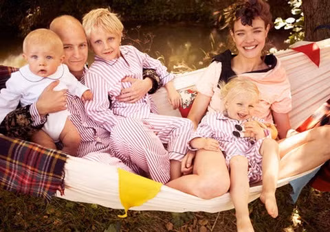 Natalia cùng Justin Portman và các con