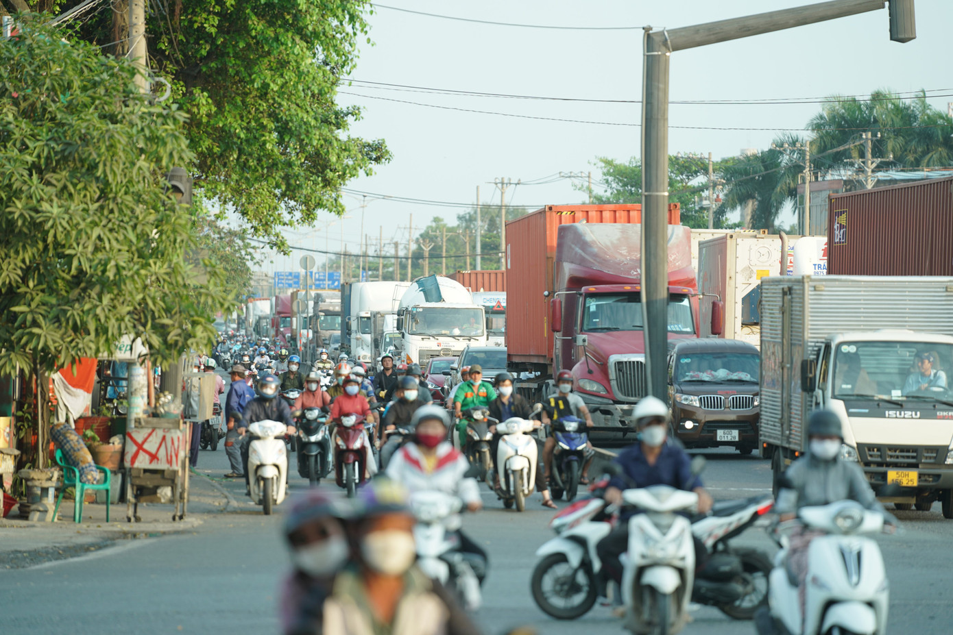 Dự án đường liên cảng Cát Lái - Phú Hữu được kỳ vọng sẽ giải quyết ùn tắc, tăng kết nối cho khu vực. Ảnh: PHẠM NGUYỄN Dự án đường liên cảng Cát Lái - Phú Hữu được kỳ vọng sẽ giải quyết ùn tắc, tăng kết nối cho khu vực. Ảnh: PHẠM NGUYỄN