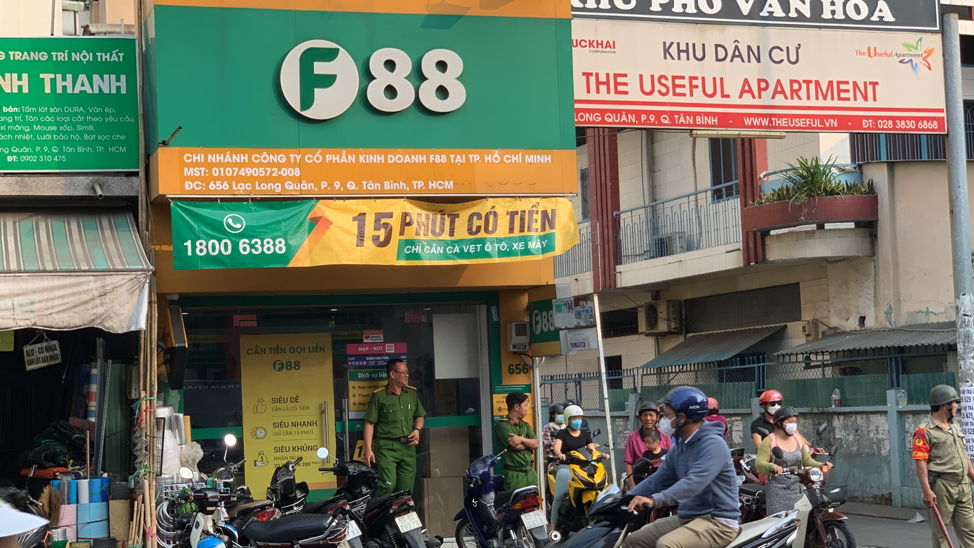 Chi nhánh F88 tại đường Lạc Long Quân, phường 9, quận Tân Bình vào chiều 6/3. Ảnh: CTV Chi nhánh F88 tại đường Lạc Long Quân, phường 9, quận Tân Bình vào chiều 6/3. Ảnh: CTV