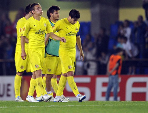 Villarreal bị loại khỏi Europa League