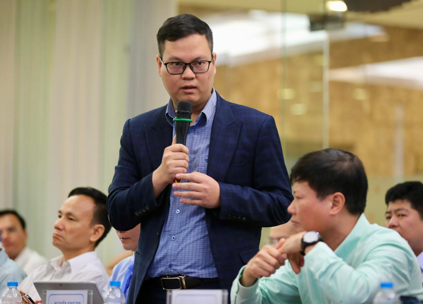 Ông Nguyễn Khơ Din.