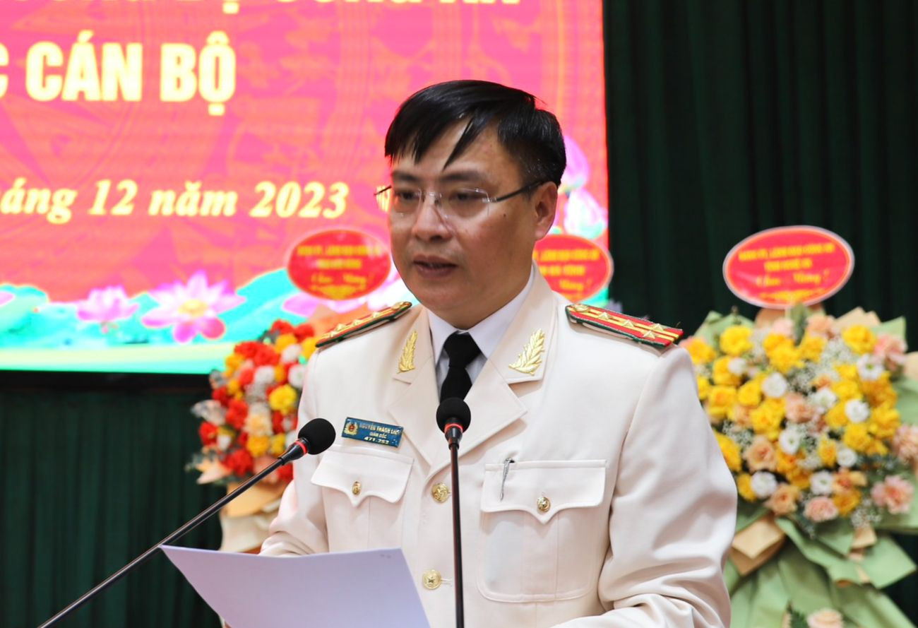 Đại tá Nguyễn Thanh Liêm - tân Giám đốc Công an tỉnh Đắk Nông - phát biểu tại buổi lễ.