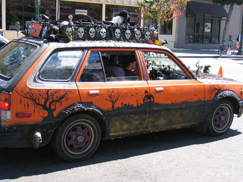 Xe tang cho lễ Halloween