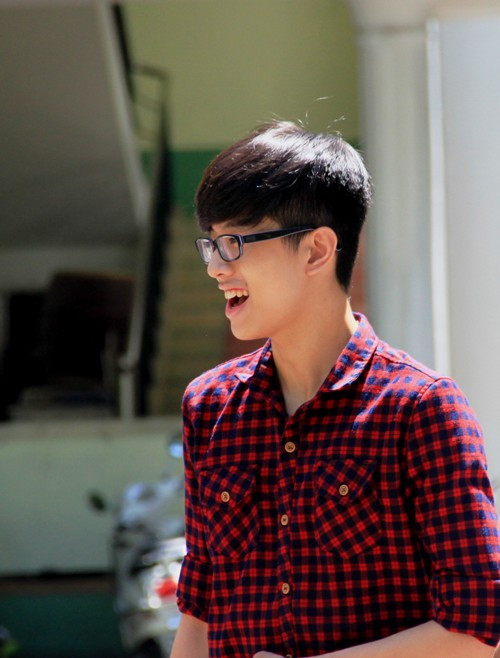 Đang làm bài, thí sinh bị đau đường ruột phải cấp cứu ảnh 2