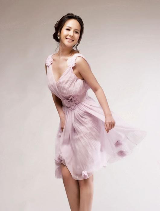 ‘Nữ hoàng phim 18+’ xứ Hàn đóng 'Ký sinh trùng' đang gây bão là ai? ảnh 7