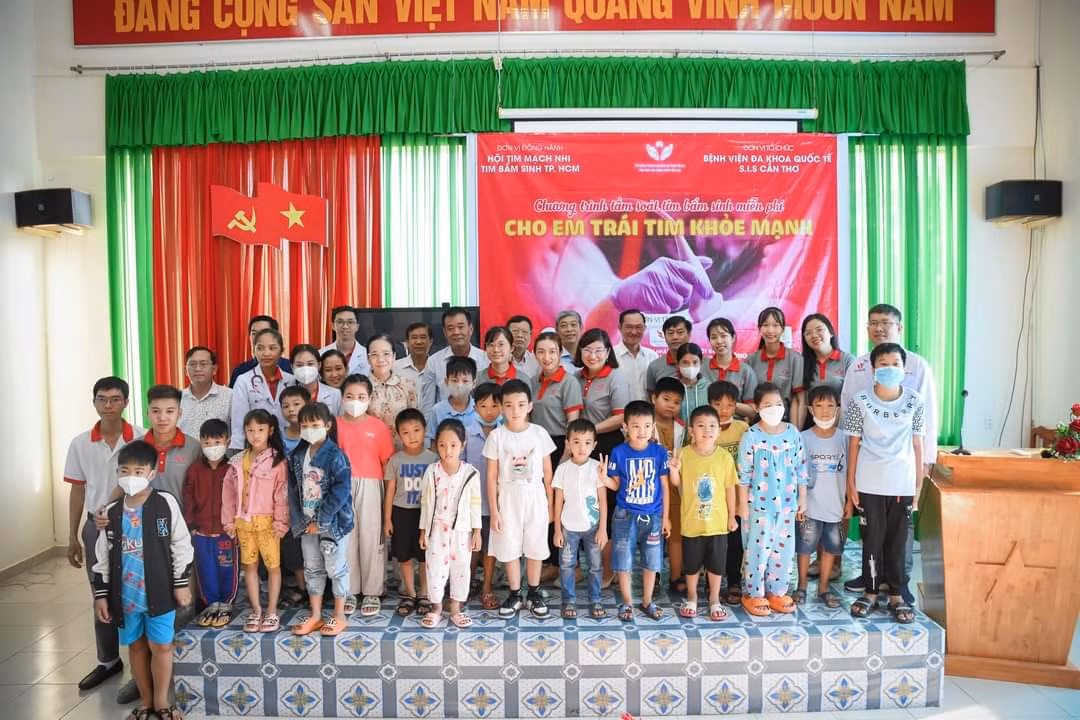 Hoạt động của quỹ từ thiện trong chương trình tầm soát tim bẩm sinh cho trẻ em tại Đồng bằng Sông Cửu Long Hoạt động của quỹ từ thiện trong chương trình tầm soát tim bẩm sinh cho trẻ em tại Đồng bằng Sông Cửu Long