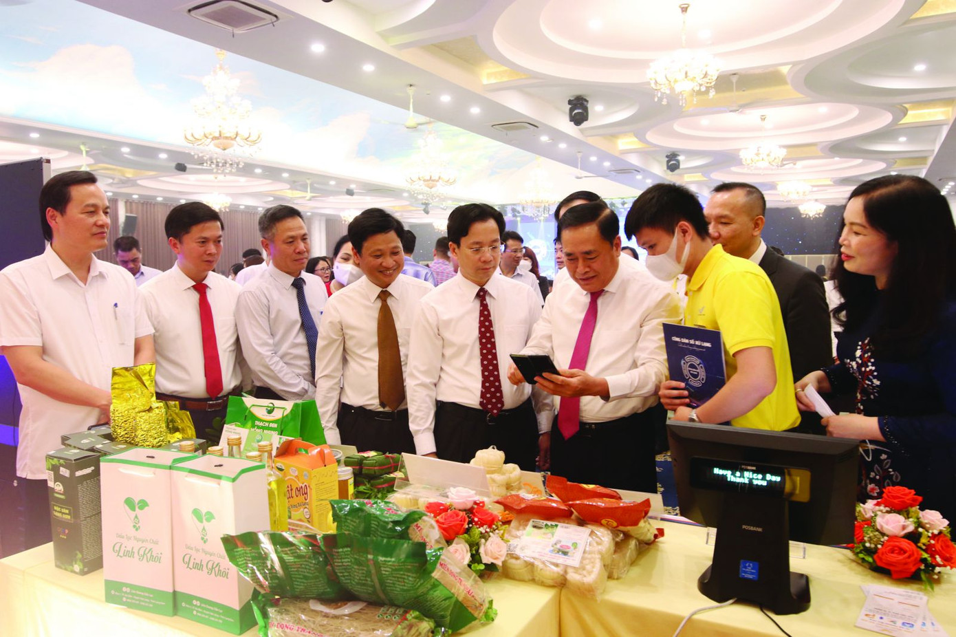 Chính quyền địa phương luôn đồng hành cùng doanh nghiệp