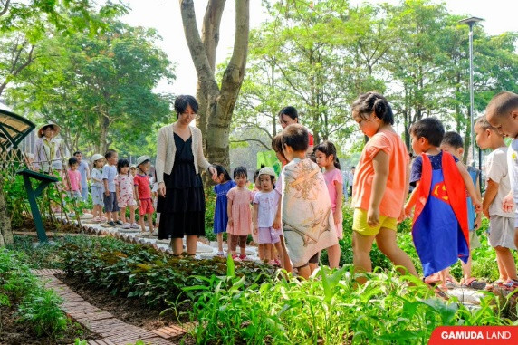 Hoạt động “School tour” đến thăm vườn ươm và vườn thụ phấn Gamuda