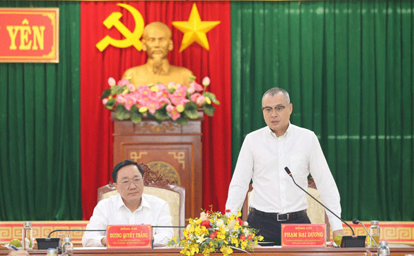 Bí thư Tỉnh ủy, Trưởng Đoàn ĐBQH tỉnh Phú Yên Phạm Đại Dương phát biểu tại buổi làm việc với NHCSXH