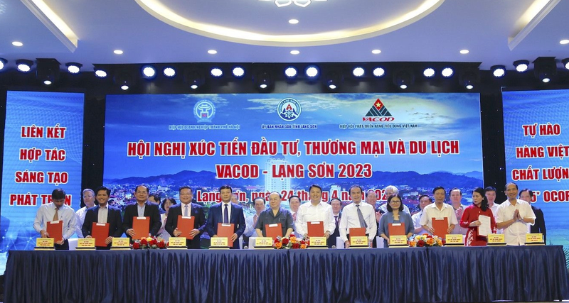 Nhiều hợp đồng cam kết đầu tư đã được thông qua Hội nghị xúc tiến Đầu tư TM-DL tỉnh Lạng Sơn 2023