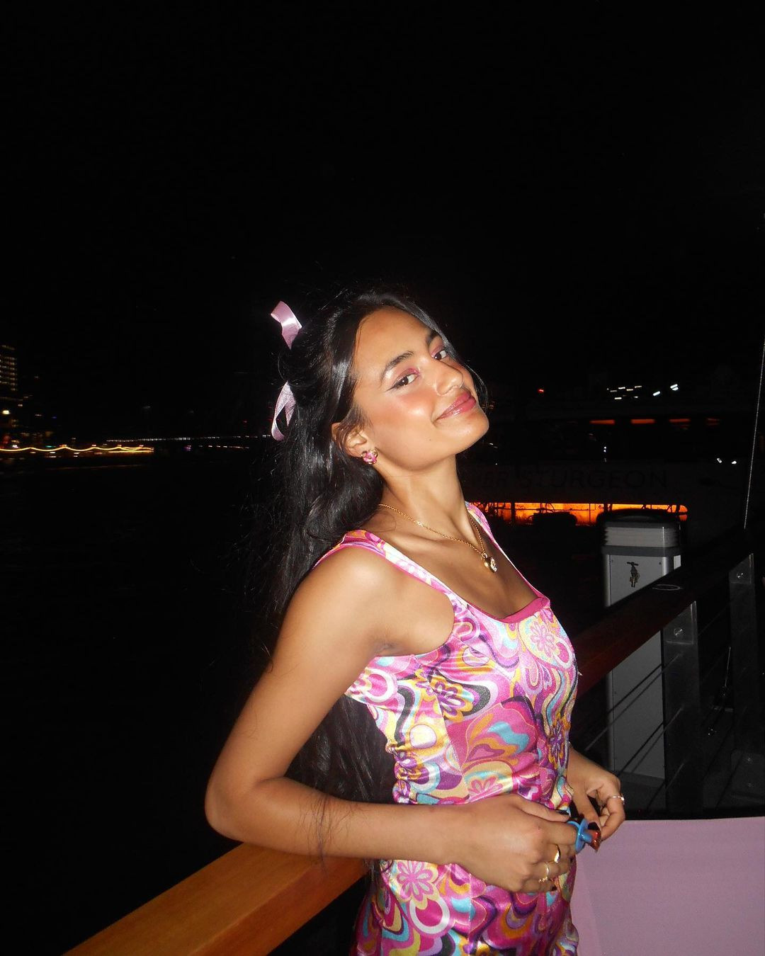 Nữ TikToker 22 tuổi là du học sinh người Malaysia. Cô vừa tốt nghiệp chuyên ngành Luật tại ĐH Durham (Anh). Nữ TikToker 22 tuổi là du học sinh người Malaysia. Cô vừa tốt nghiệp chuyên ngành Luật tại ĐH Durham (Anh).